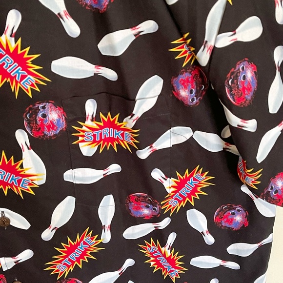 NEW Max Boxxer Strike! Bowling Pins & Ball Print Button Down Shirt Men’s 2XL - Picture 5 of 10